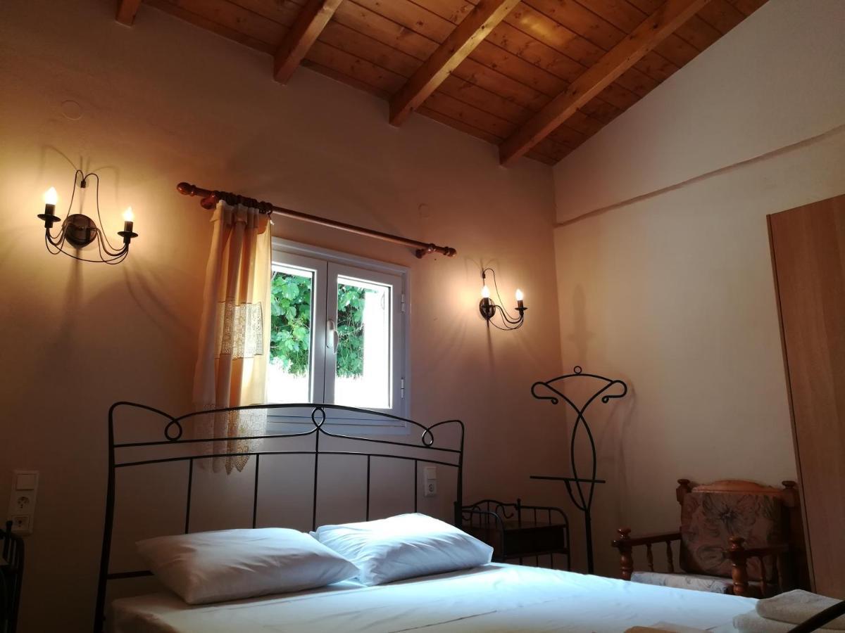 Plataniotissa Mansion Villa Kalavryta Dış mekan fotoğraf